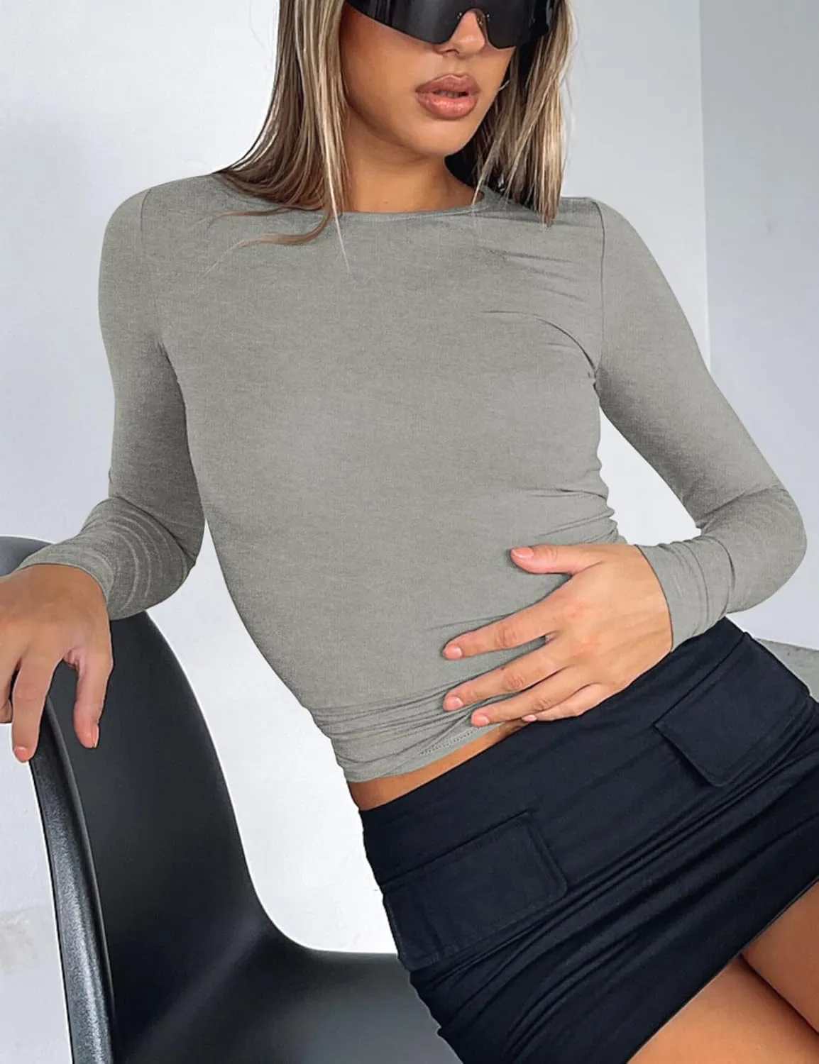AKEWEI Long Sleeve Crop Tops for Women 2 Pack Fall Going Out Outfits Cute Tight Basic Tees Shirt