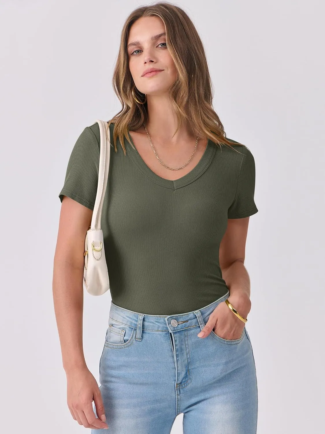ANRABESS Women Short Sleeve V Neck Ribbed Knit Fitted Shirts Basic Tees Tops 2025 Summer Casual T-Shirts Going Out Outfits