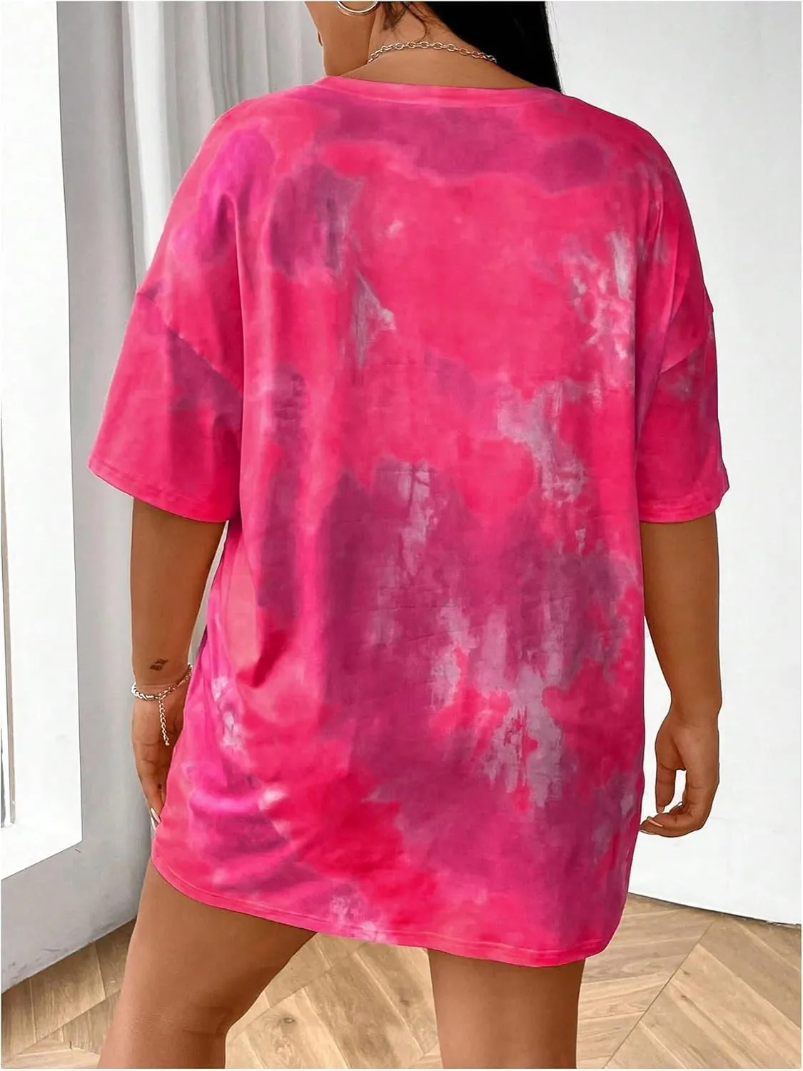 SOLY HUX Women's Plus Size Graphic Tees Y2k Drop Shoulder Tie Dye Letter Car Print T Shirt Oversized Summer Tops