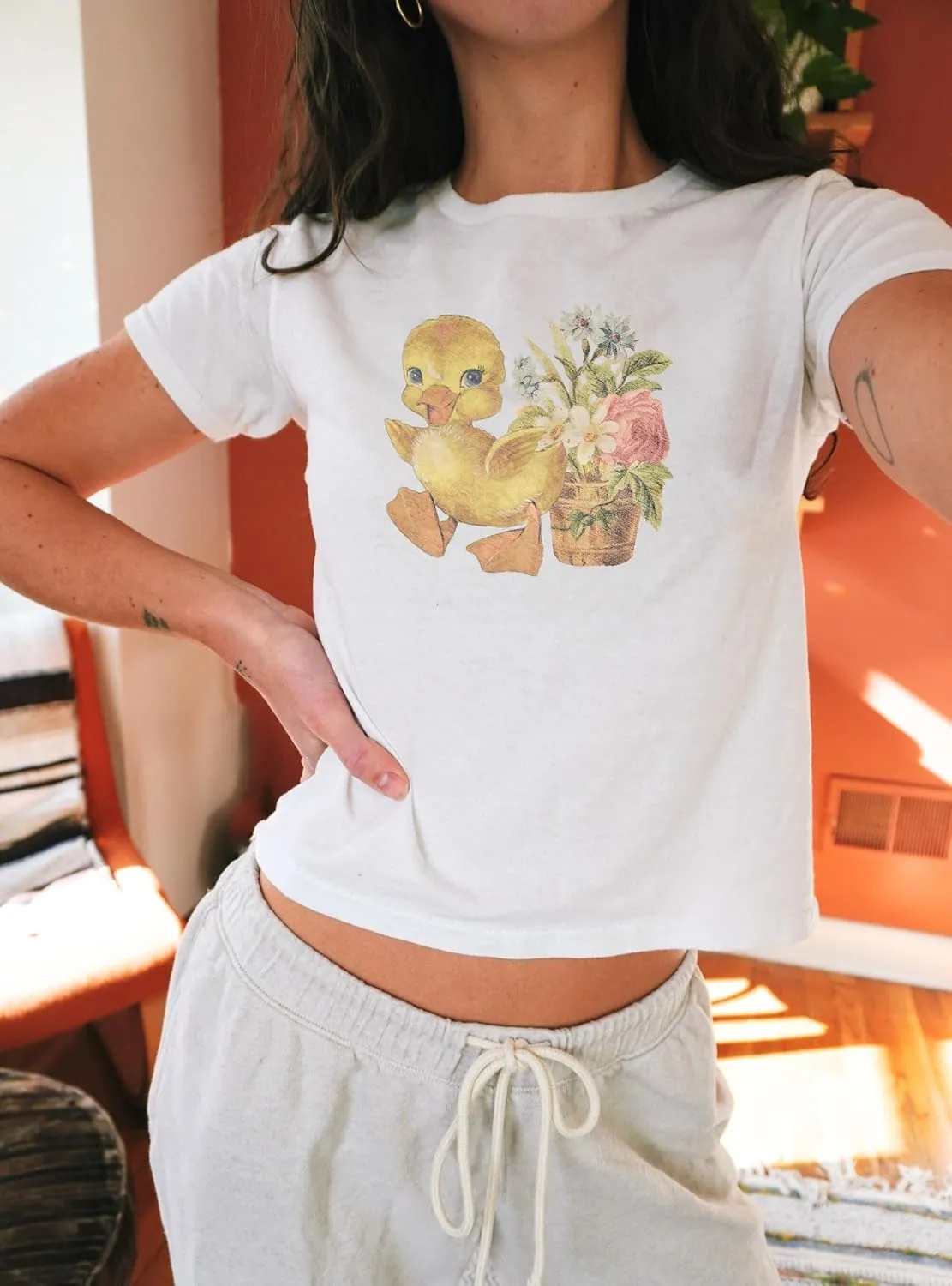 Women Graphic Baby Tees Vintage Cute Aesthetic Tops Y2K Fruit Printed 90s Crop Top Summer Cropped T Shirt