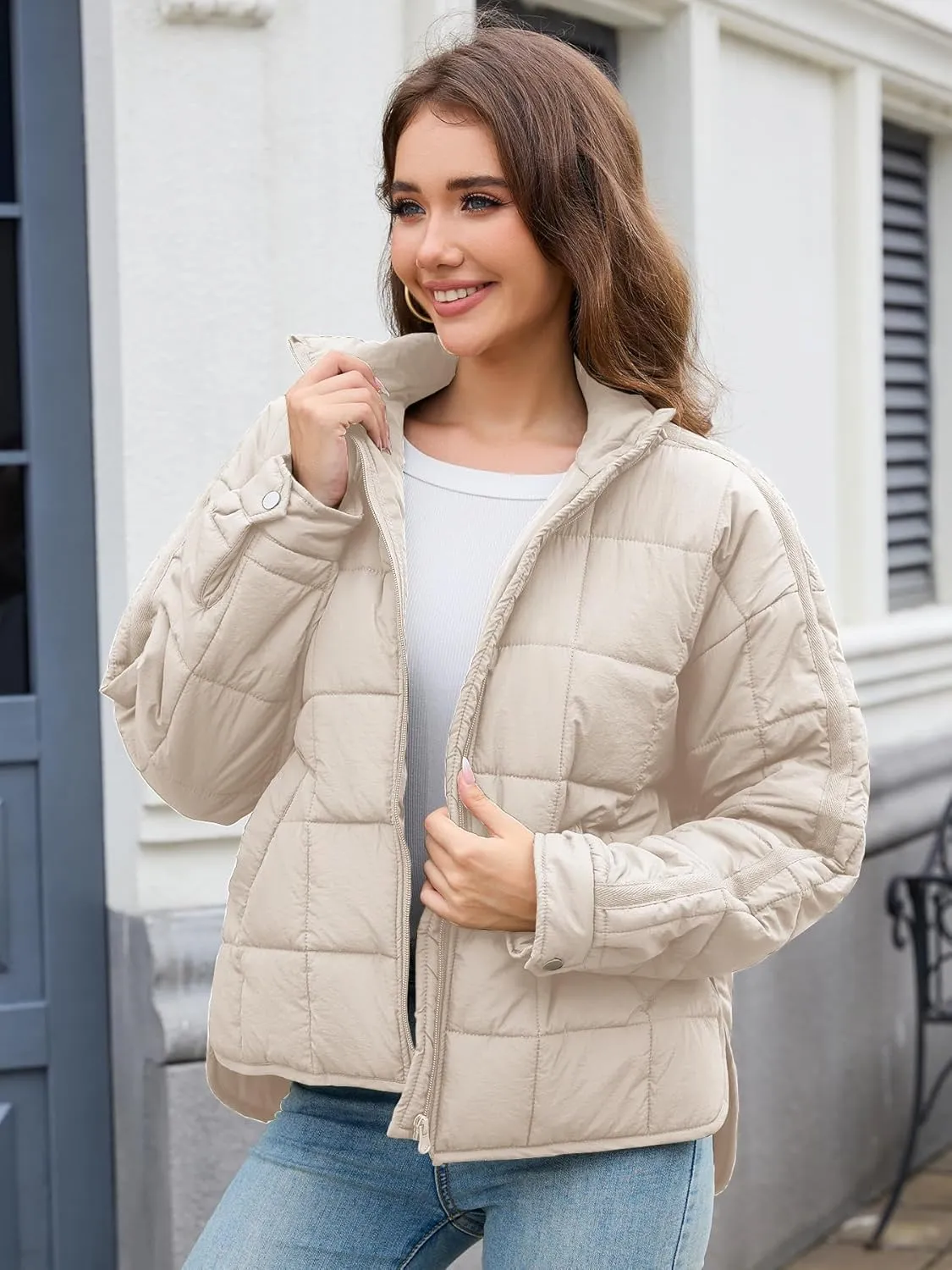 Women's Quilted Lightweight Jackets Down Coat Long Sleeve Zipper Oversized Packable Short Puffer Jackets