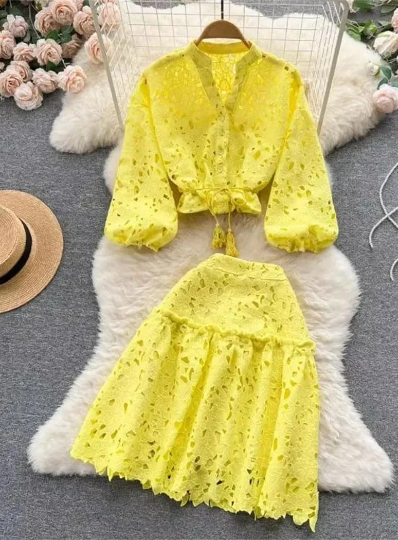 Women's Summer 2-Piece Hollow-Out Lace Set  Single-Breasted Top Mini Pleated Skirt, Fashion High Street Outfits